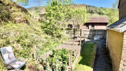 Railway Terrace, Hollybush, NP12