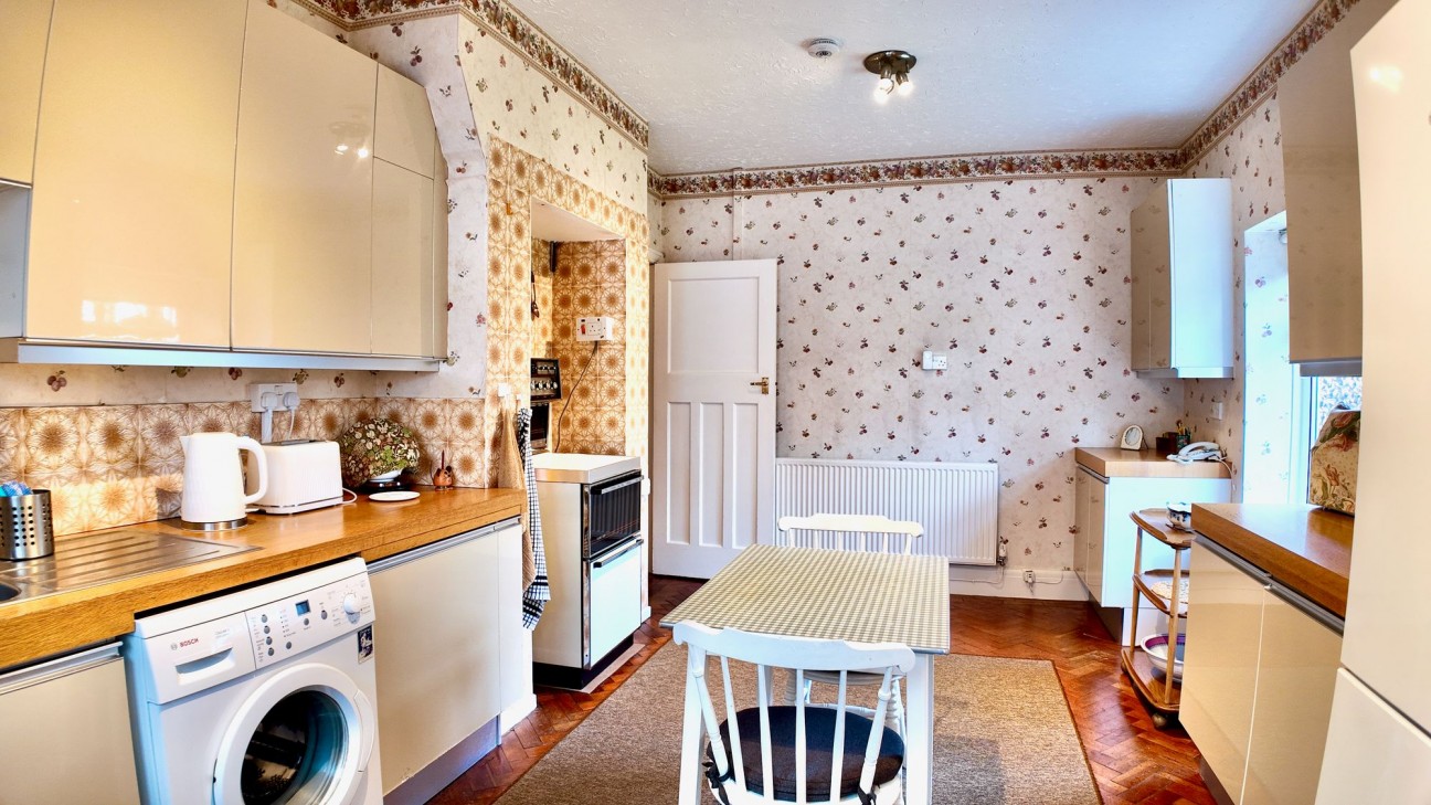 Sunnybank Road, Blackwood, NP12