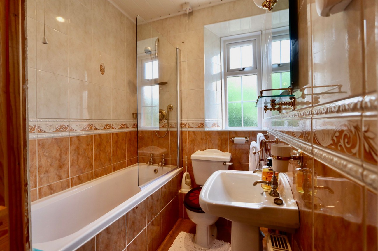 Pennar Lane, Newbridge, NP11