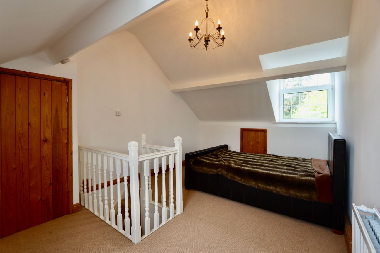 Pennar Lane, Newbridge, NP11
