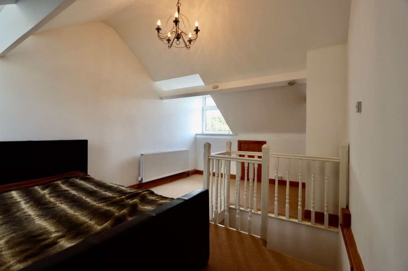 Pennar Lane, Newbridge, NP11