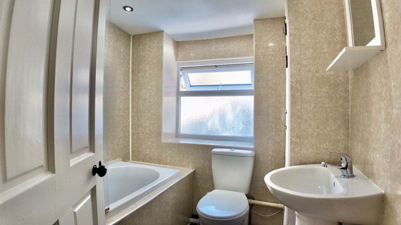 Rhiw Parc Road, Abertillery, NP13