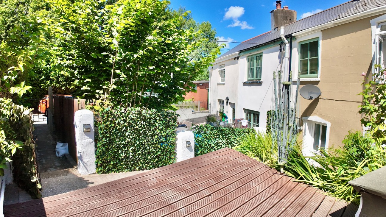 Rhiw Parc Road, Abertillery, NP13