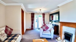 Montclaire Avenue, Blackwood, NP12