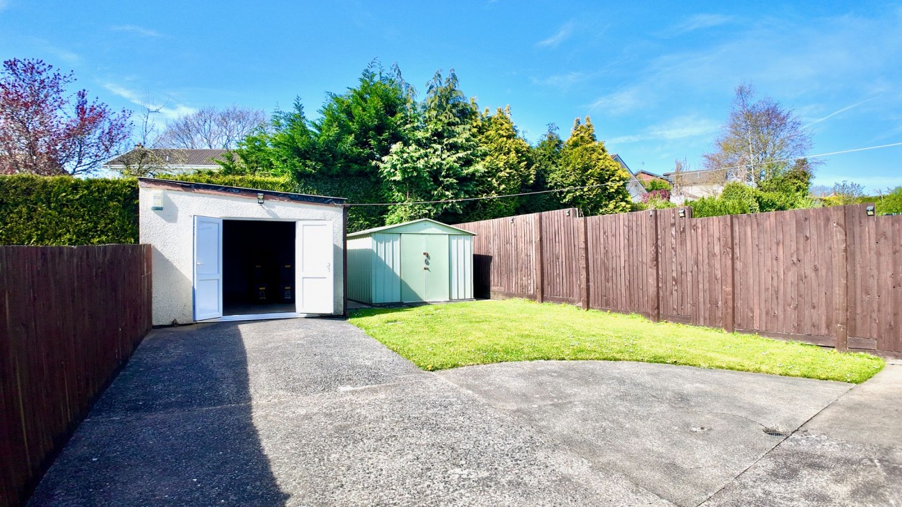 Montclaire Avenue, Blackwood, NP12