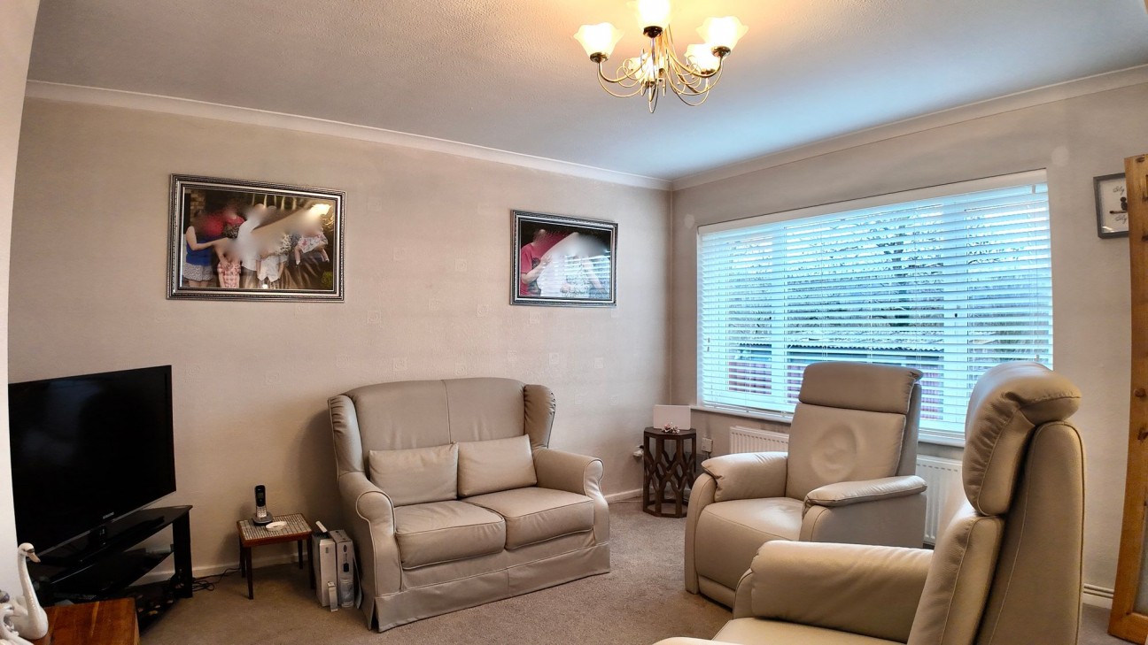 Willow Court, Newbridge, NP11