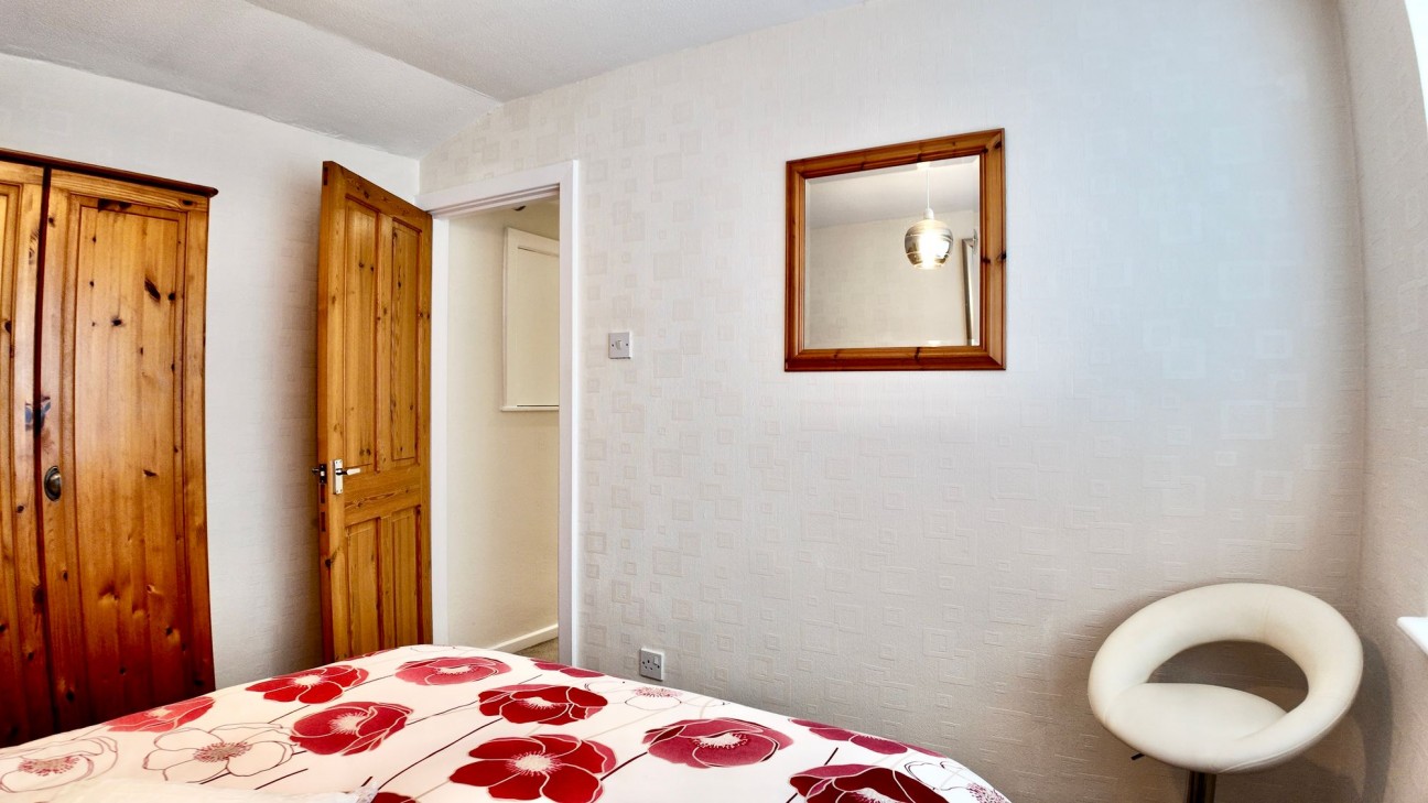 Willow Court, Newbridge, NP11