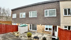 Willow Court, Newbridge, NP11