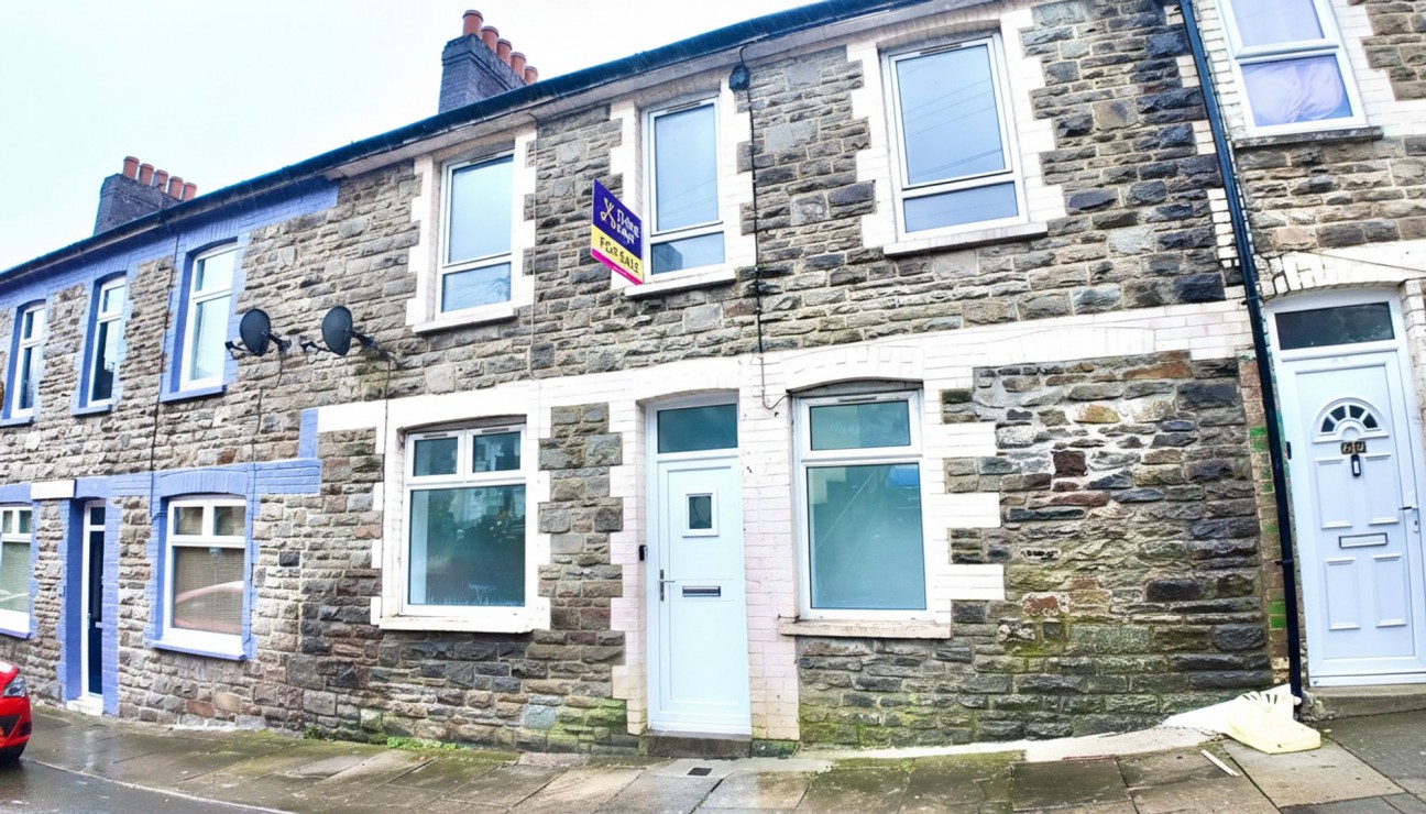 Alexandra Road, Six Bells, NP13