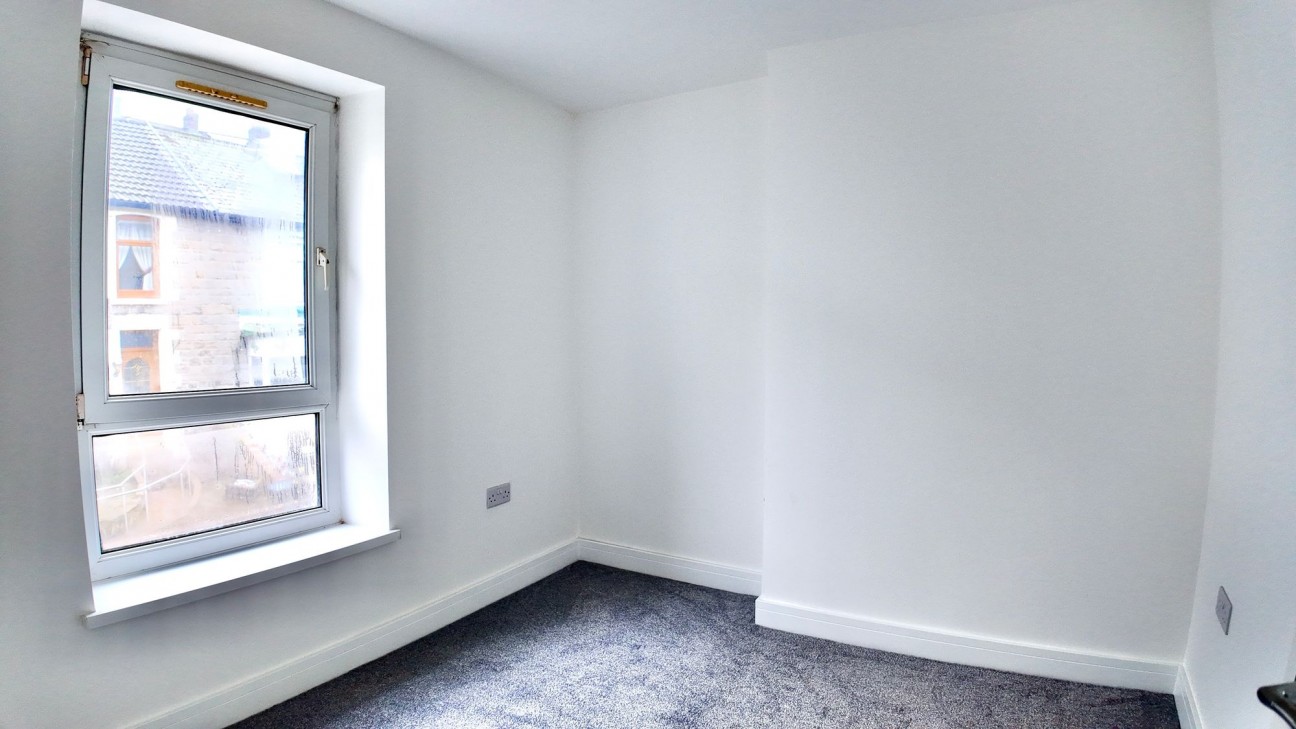 Alexandra Road, Six Bells, NP13