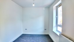 Alexandra Road, Six Bells, NP13