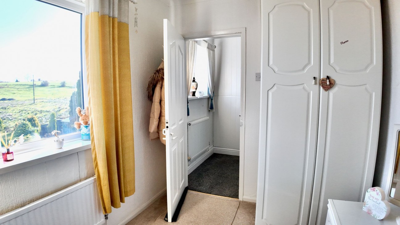 James Street, Markham, NP12