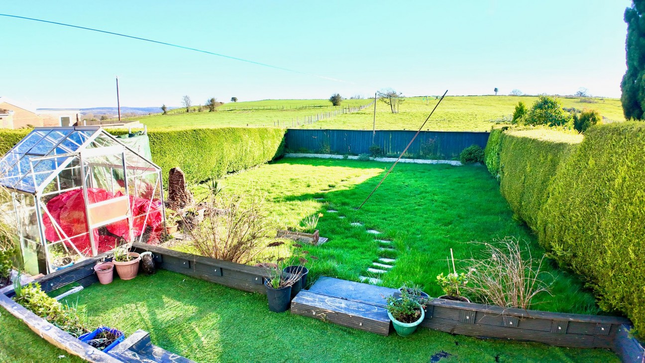 James Street, Markham, NP12