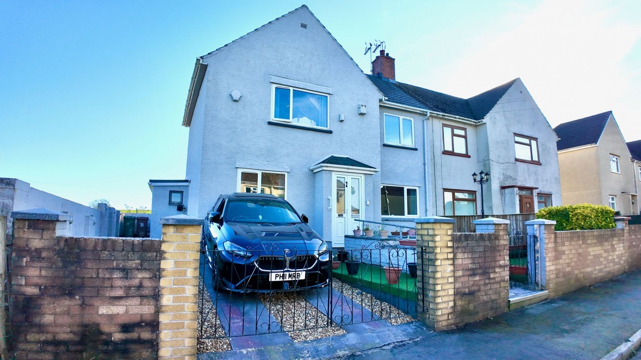 James Street, Markham, NP12