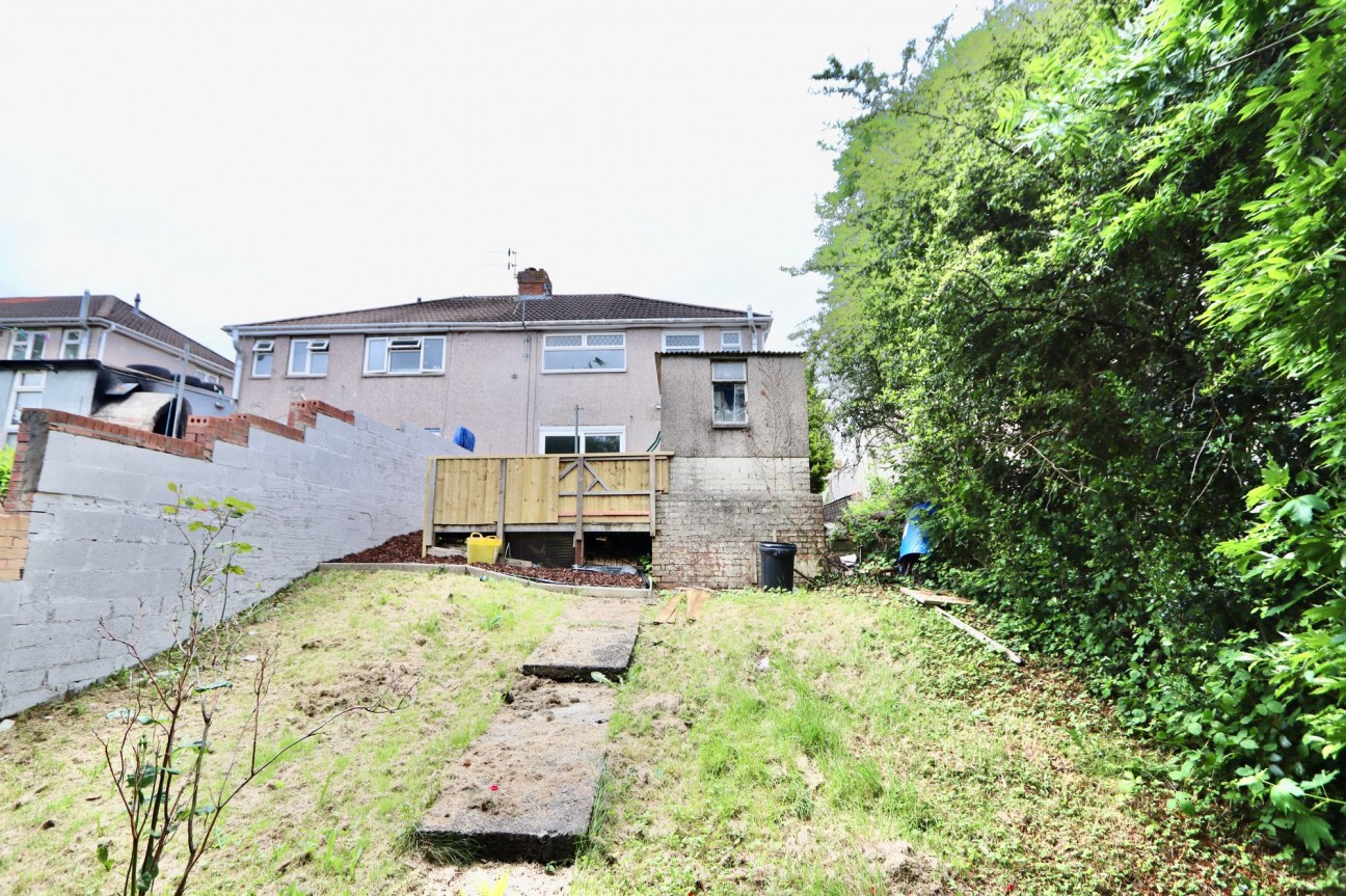 Tree Tops Avenue, Blackwood, NP12