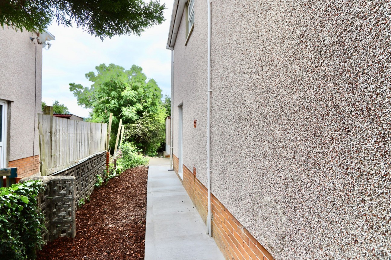 Tree Tops Avenue, Blackwood, NP12