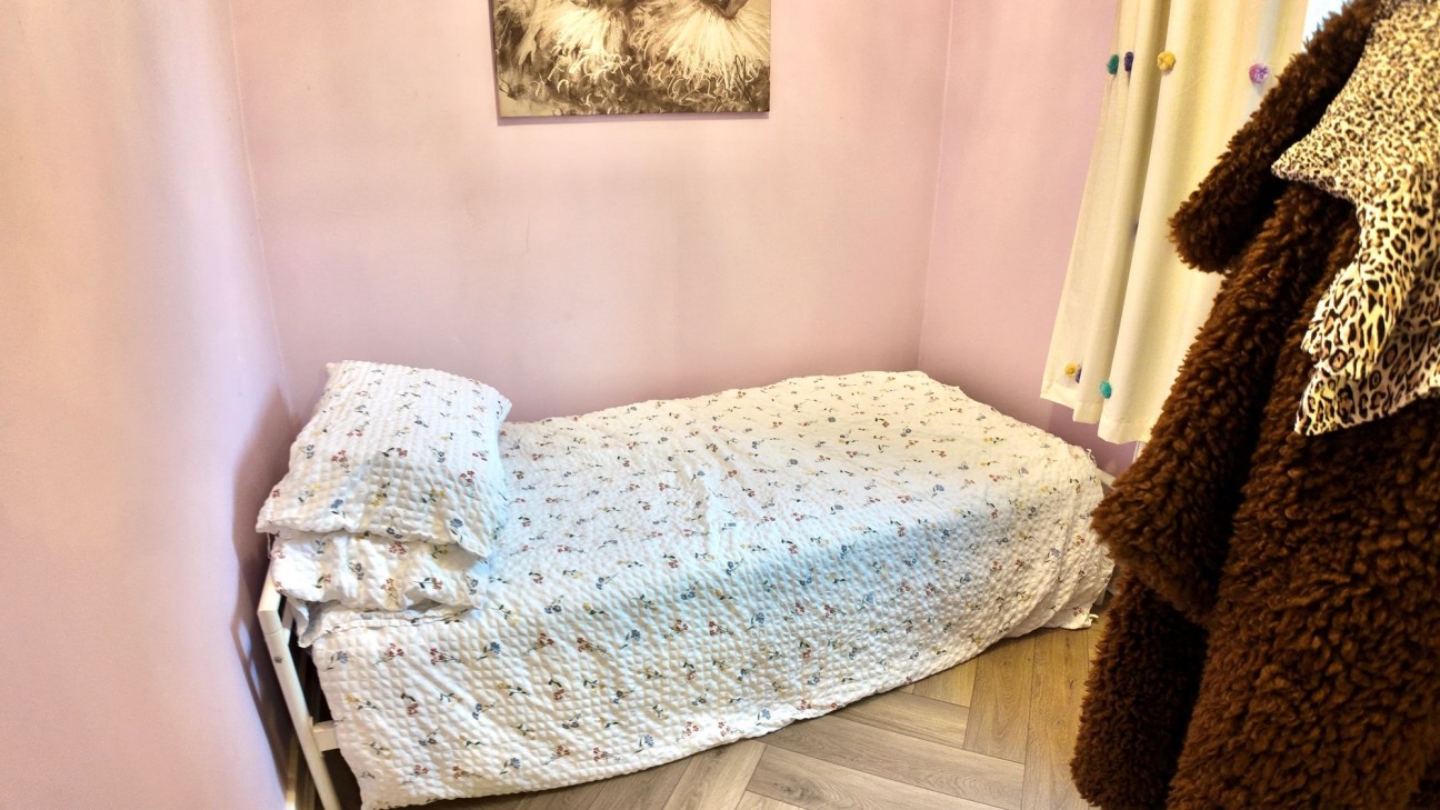 Alder Rise, Pontllanfraith, NP12