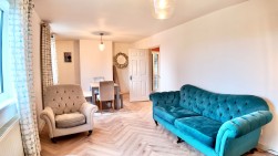 Alder Rise, Pontllanfraith, NP12