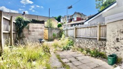 Whitting Street, Porth, CF39