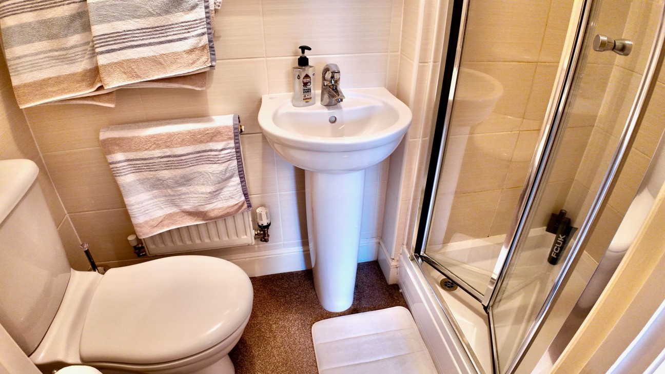 Tirfilkins Close, Pontllanfraith, NP12