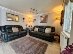 Mill Court, Crumlin, NP11