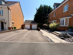 Mill Court, Crumlin, NP11