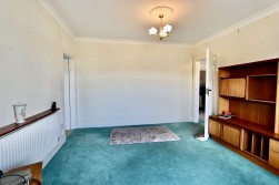 New Bryngwyn Road, Newbridge, NP11