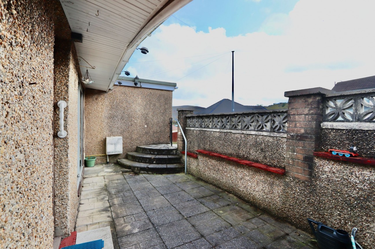 New Bryngwyn Road, Newbridge, NP11