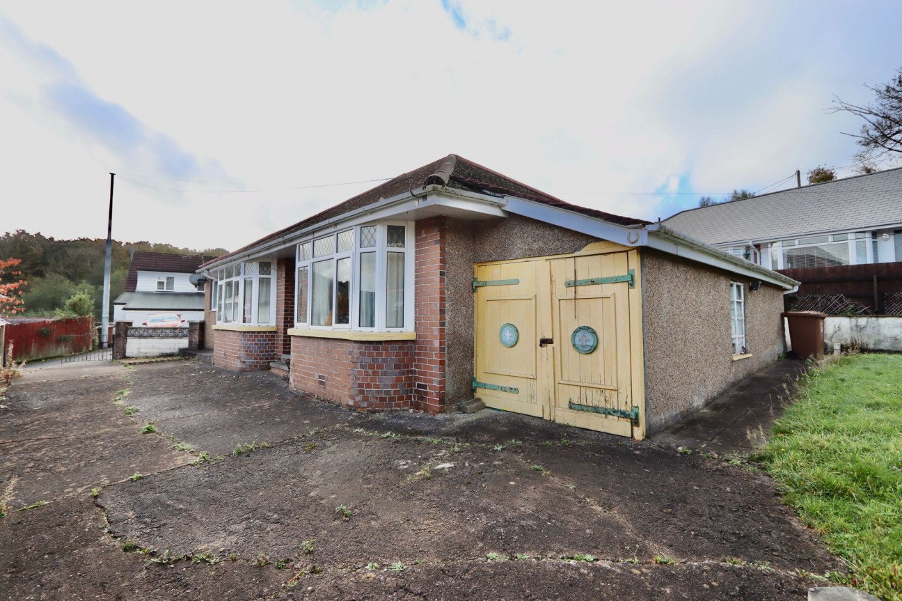 New Bryngwyn Road, Newbridge, NP11