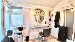 Farm Close, Oakdale, NP12