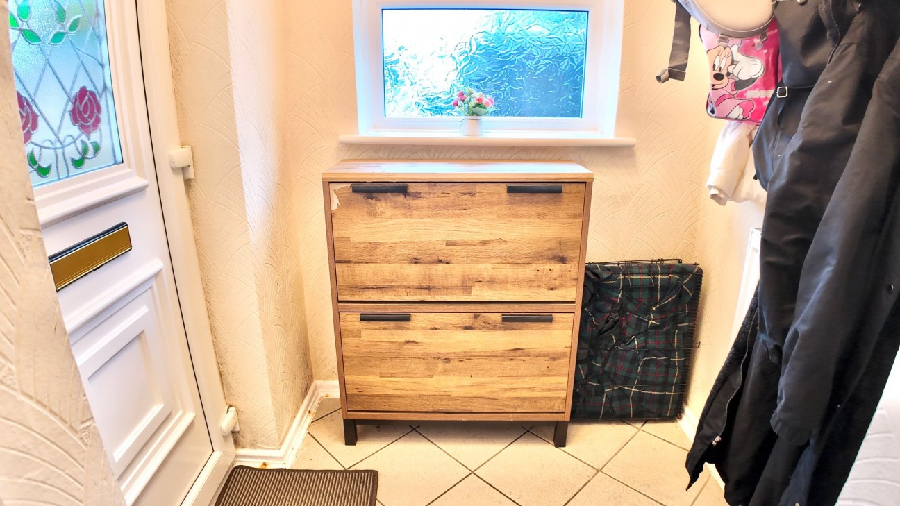 Farm Close, Oakdale, NP12