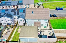 Cwrt Coch Street, Aberbargoed, CF81
