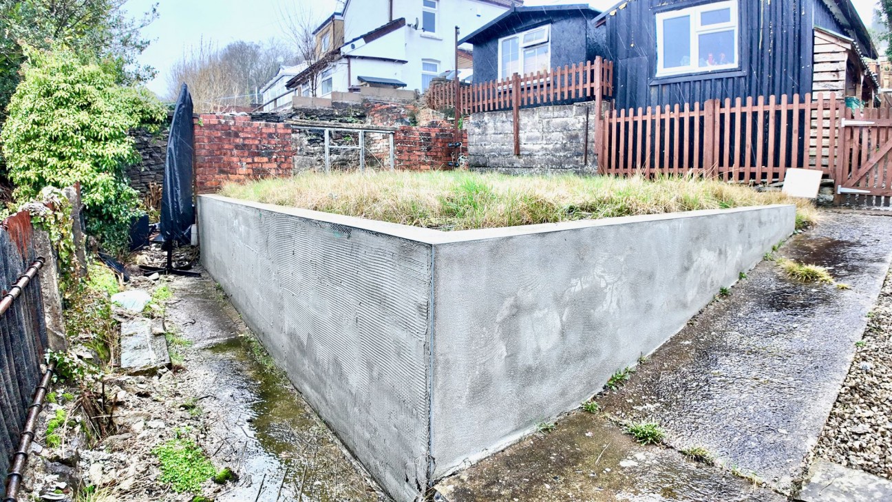 Hill Street, Abercarn, NP11