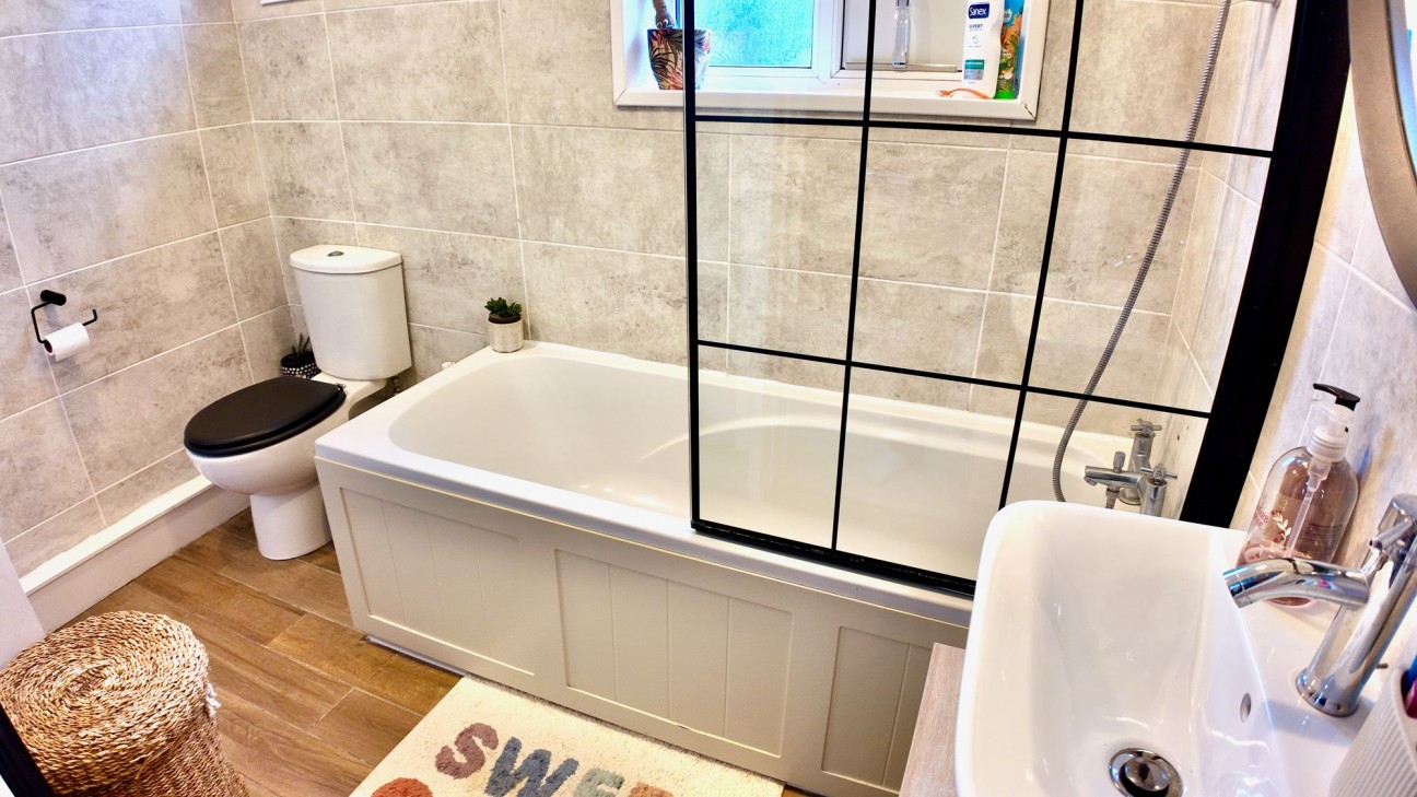 Hill Street, Abercarn, NP11