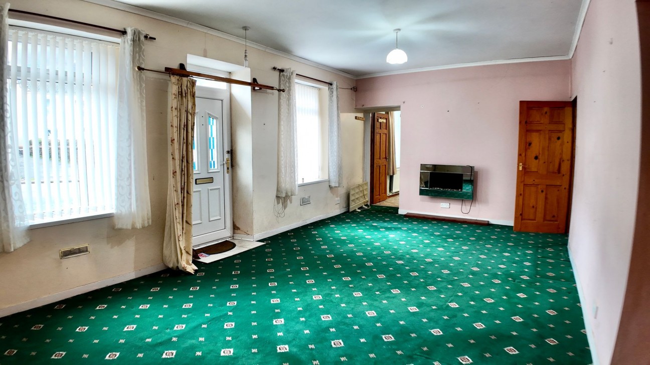 Twyncarn Road, Cross Keys, NP11