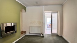 Twyncarn Road, Cross Keys, NP11