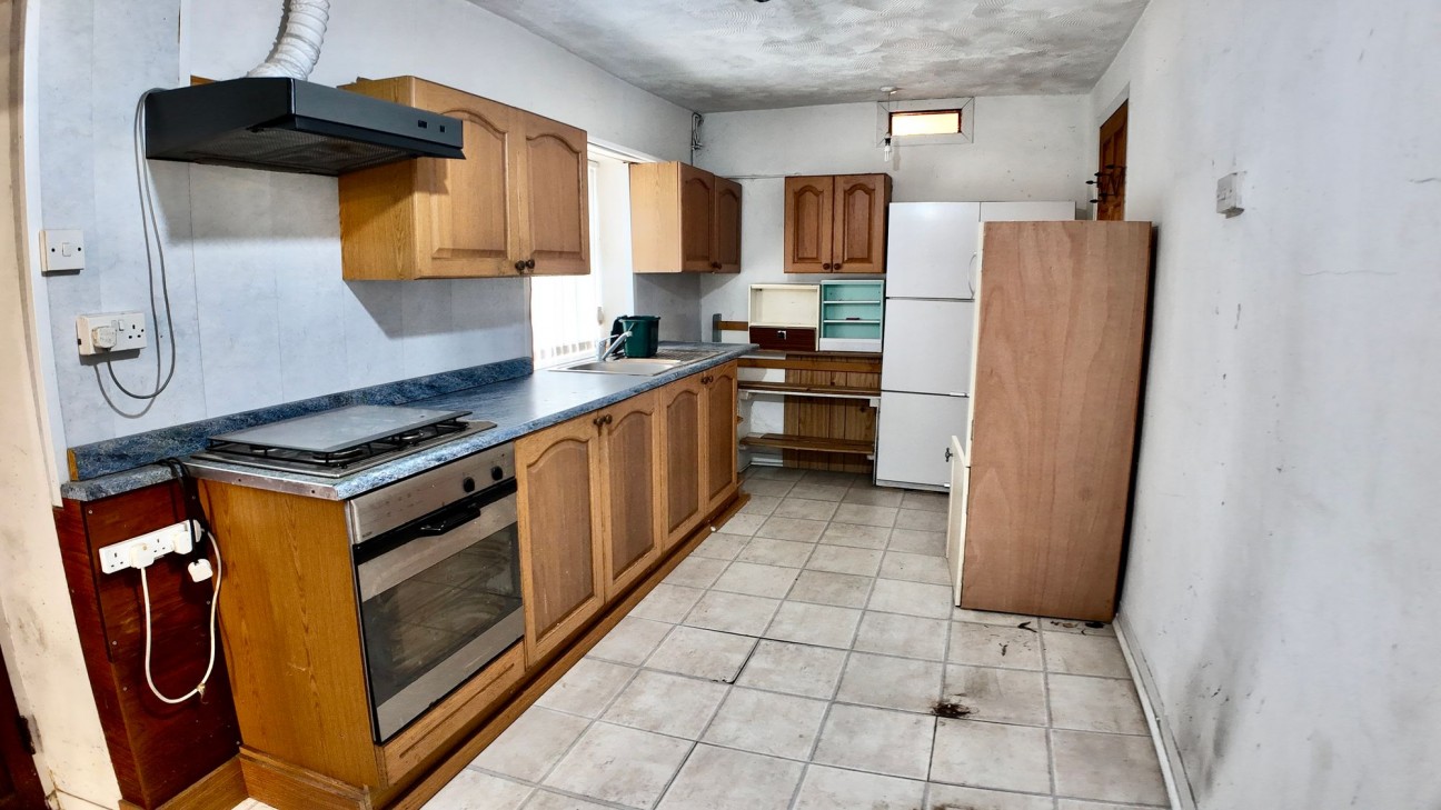 Twyncarn Road, Cross Keys, NP11