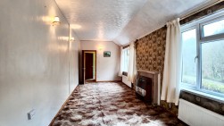 Twyncarn Road, Cross Keys, NP11