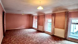 Twyncarn Road, Cross Keys, NP11