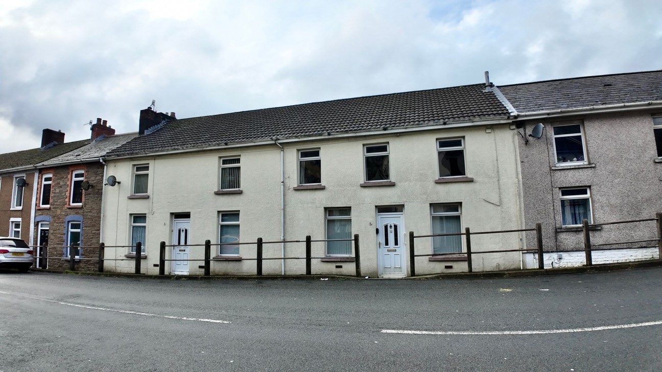 Twyncarn Road, Cross Keys, NP11