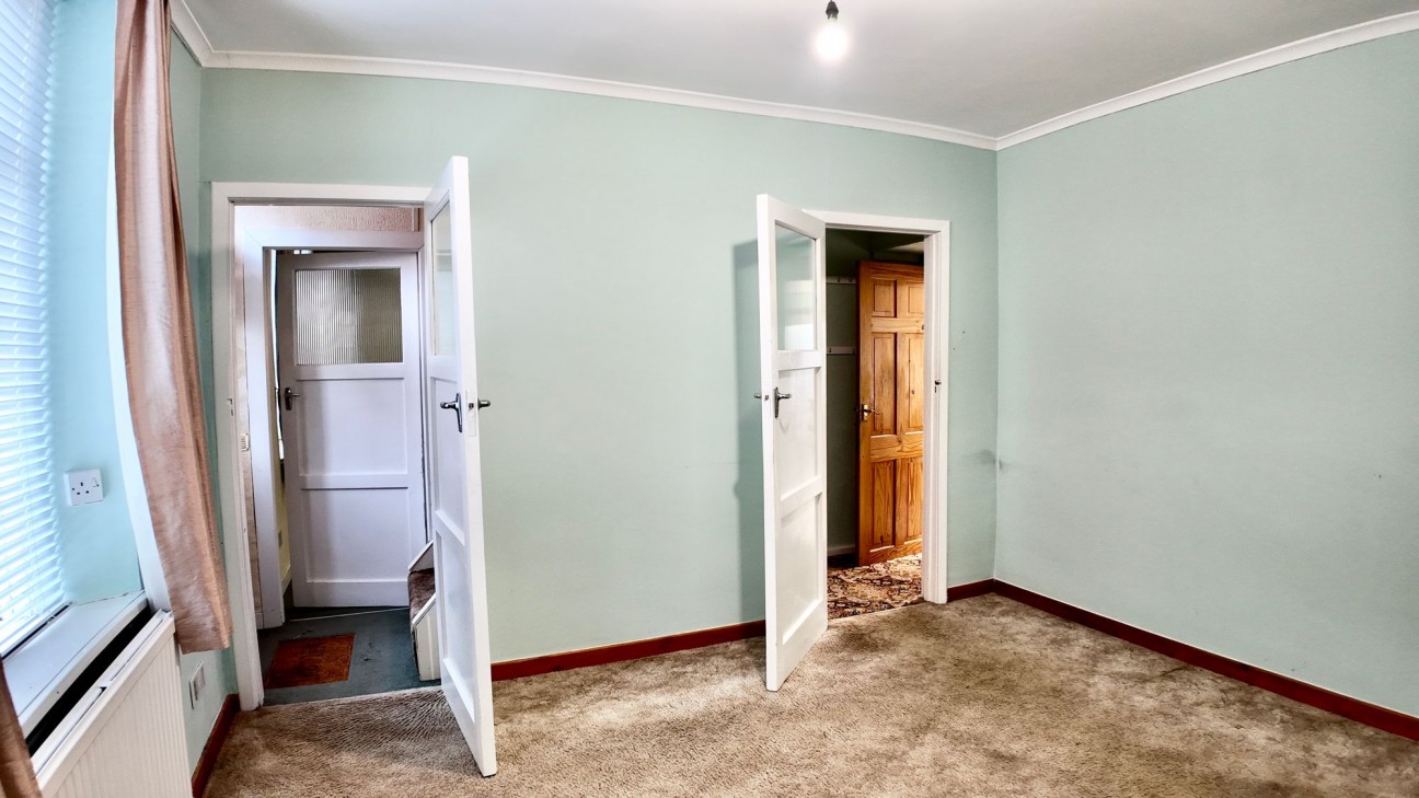 Twyncarn Road, Cross Keys, NP11