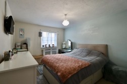 Tansy Close, Penpedairheol, CF82