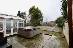 Tansy Close, Penpedairheol, CF82