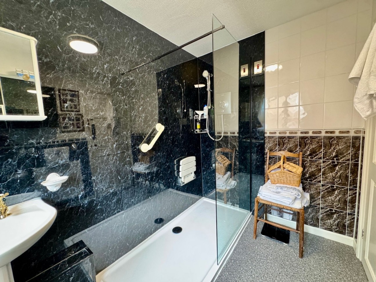 The Uplands, Newbridge, NP11