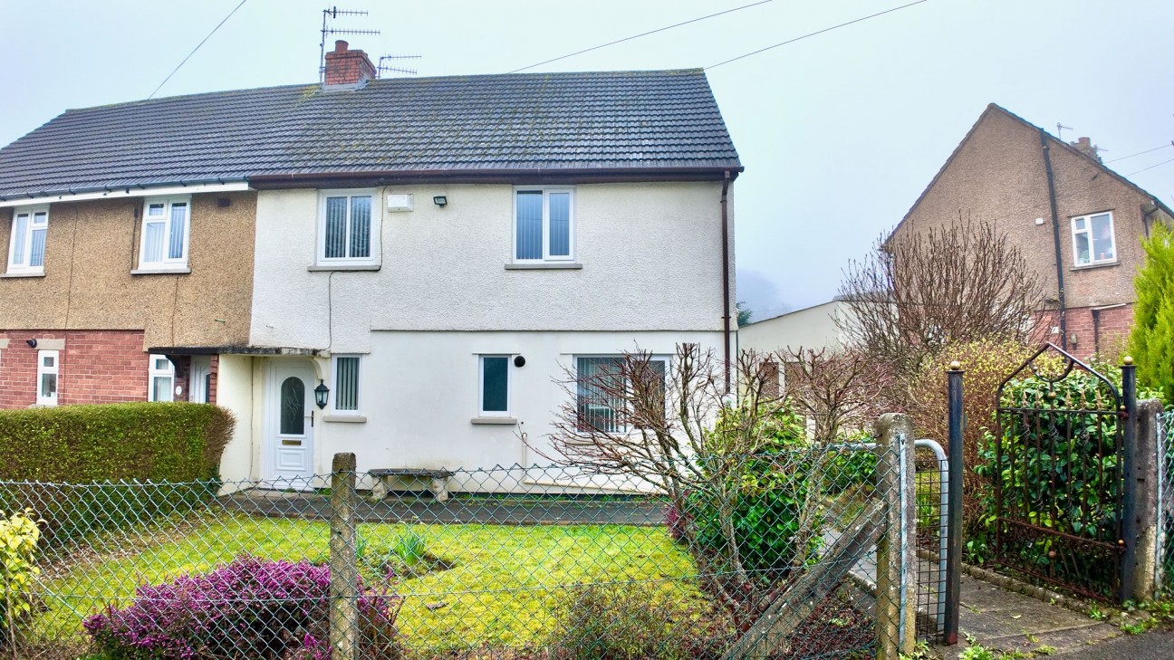 Highland Crescent, Pontllanfraith, NP12