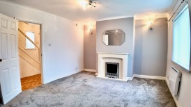 Highland Crescent, Pontllanfraith, NP12