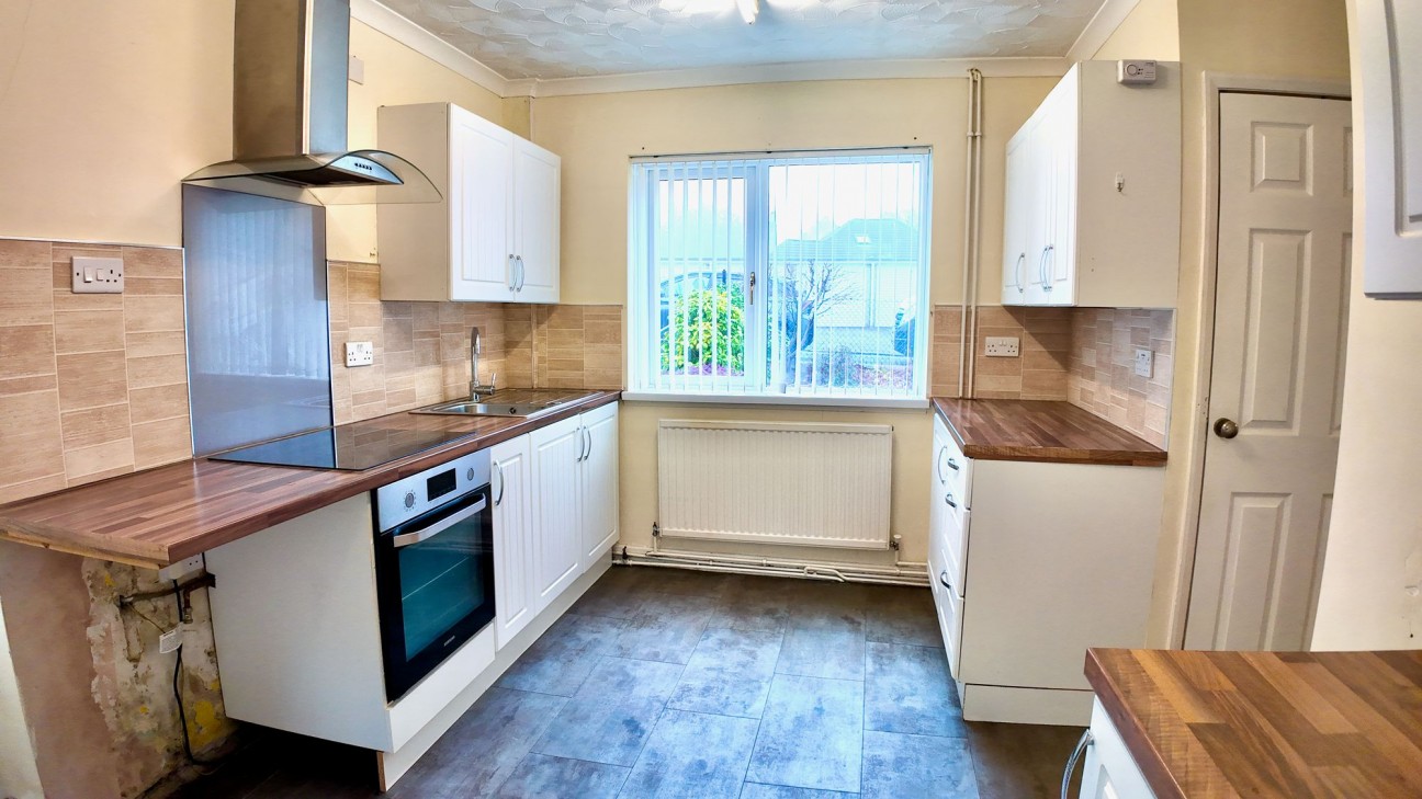 Highland Crescent, Pontllanfraith, NP12