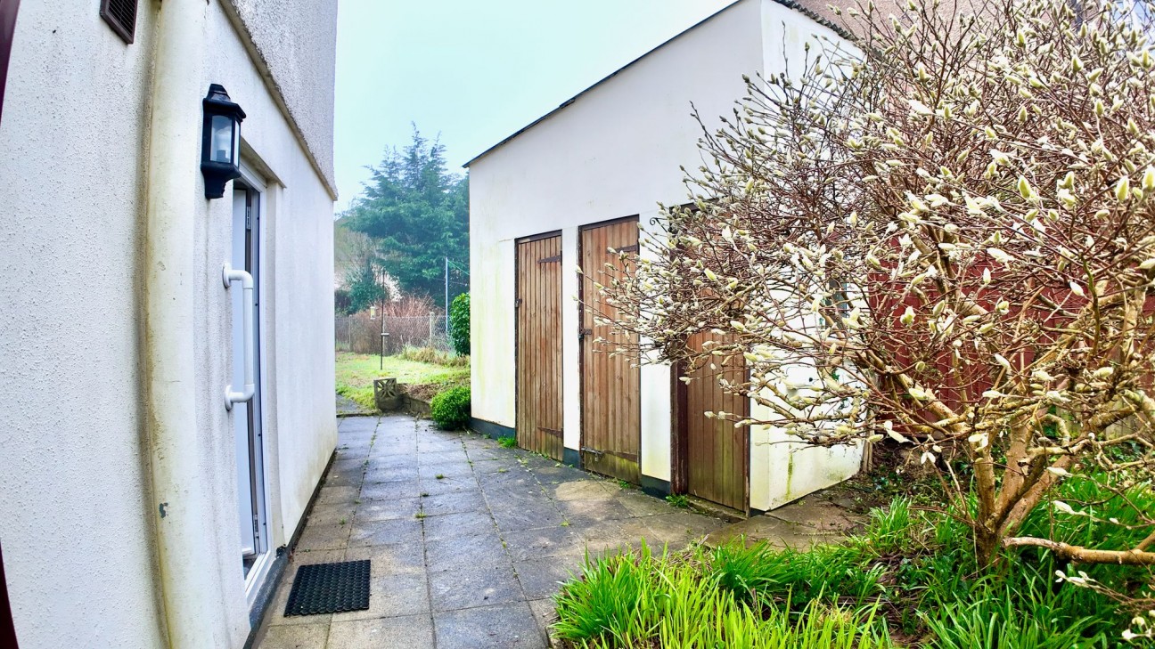 Highland Crescent, Pontllanfraith, NP12