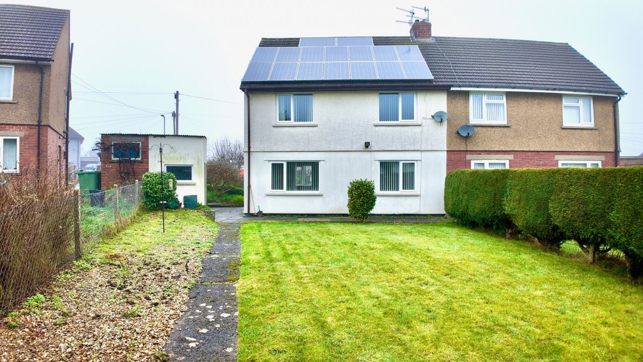 Highland Crescent, Pontllanfraith, NP12