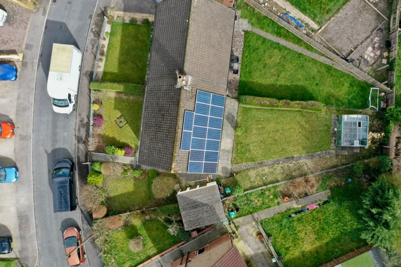 Highland Crescent, Pontllanfraith, NP12